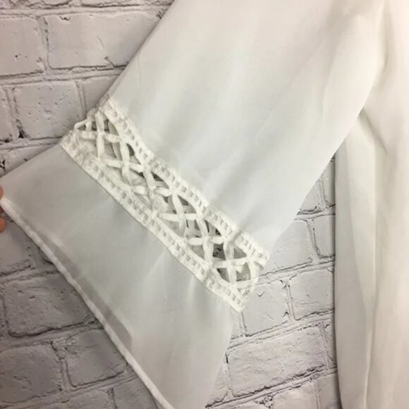 AGB White Sheer Boho Flowy Long Bell Sleeve Blouse Medium - Picture 3 of 8